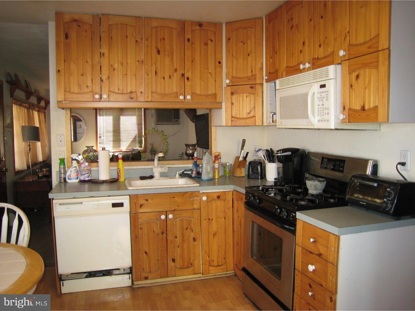 2830 Newberry Road Philadelphia, PA 19154 - Photo 7 of 14 Gallery Image 7