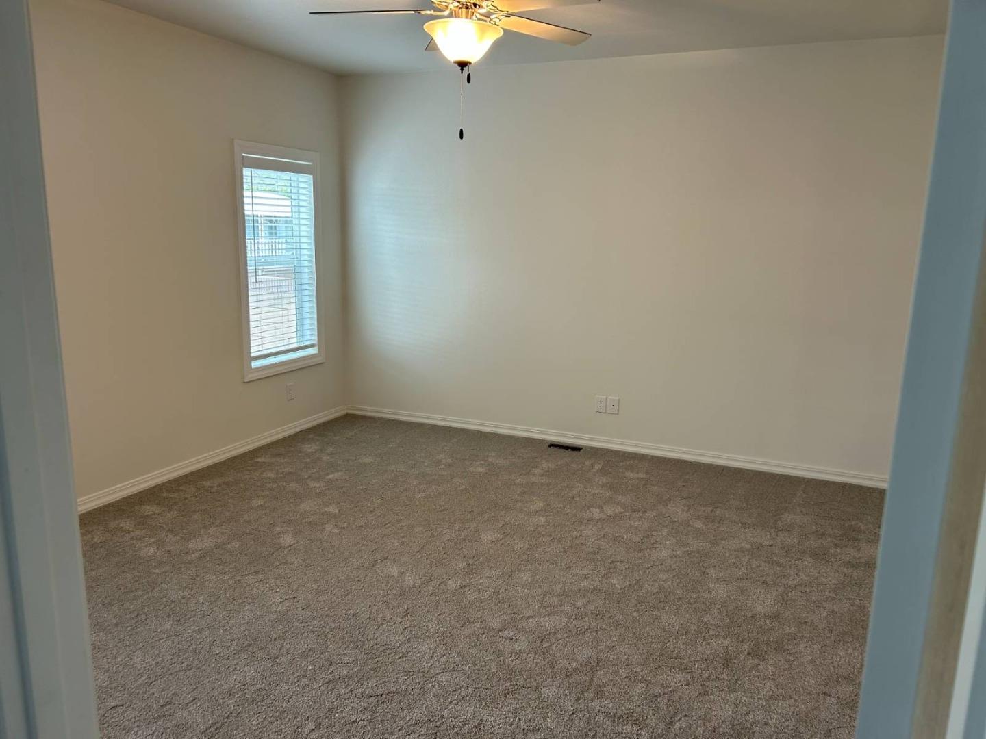 250 East Telegraph Road, Unit 213 Fillmore, CA 93015 - Photo 4 of 6