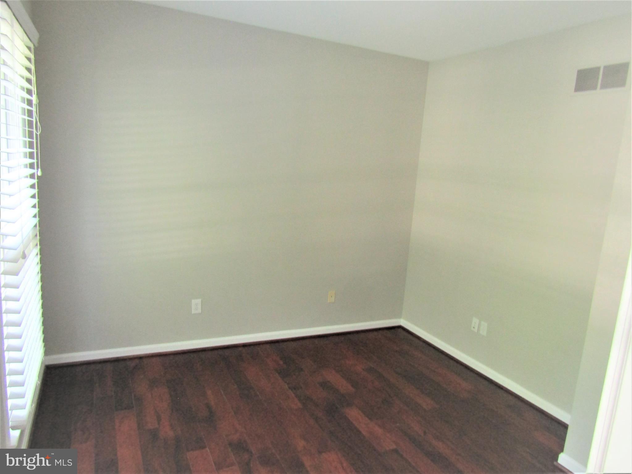 1412 Bay Head Road Annapolis, MD 21409 - Photo 17 of 52 Den/Office