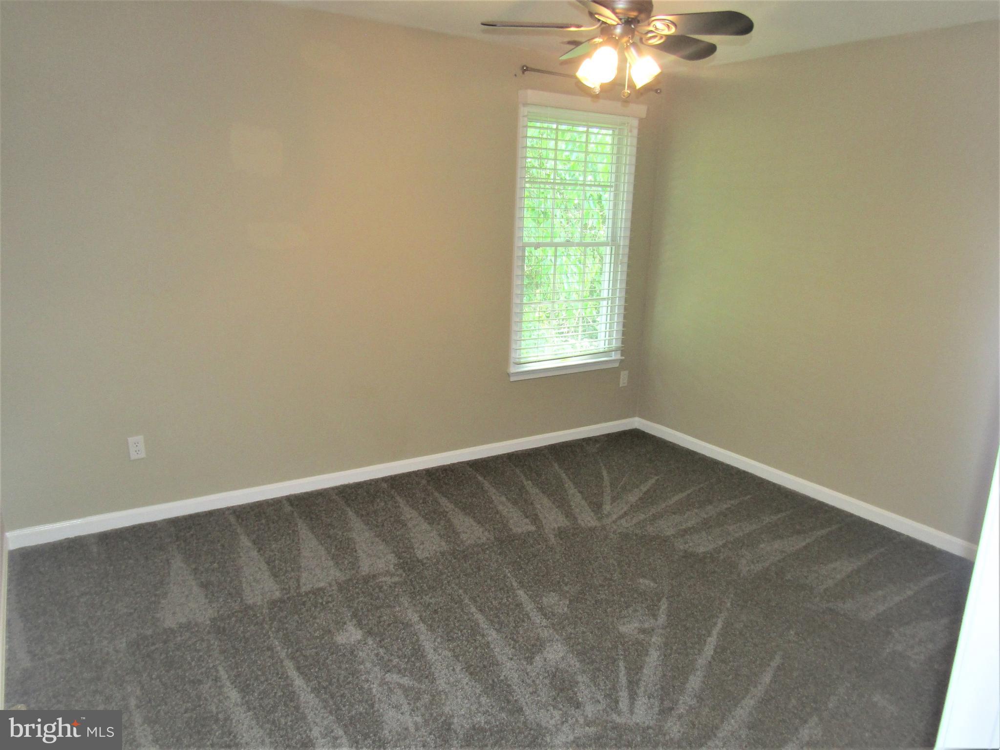 1412 Bay Head Road Annapolis, MD 21409 - Photo 31 of 52 3rd Bedroom