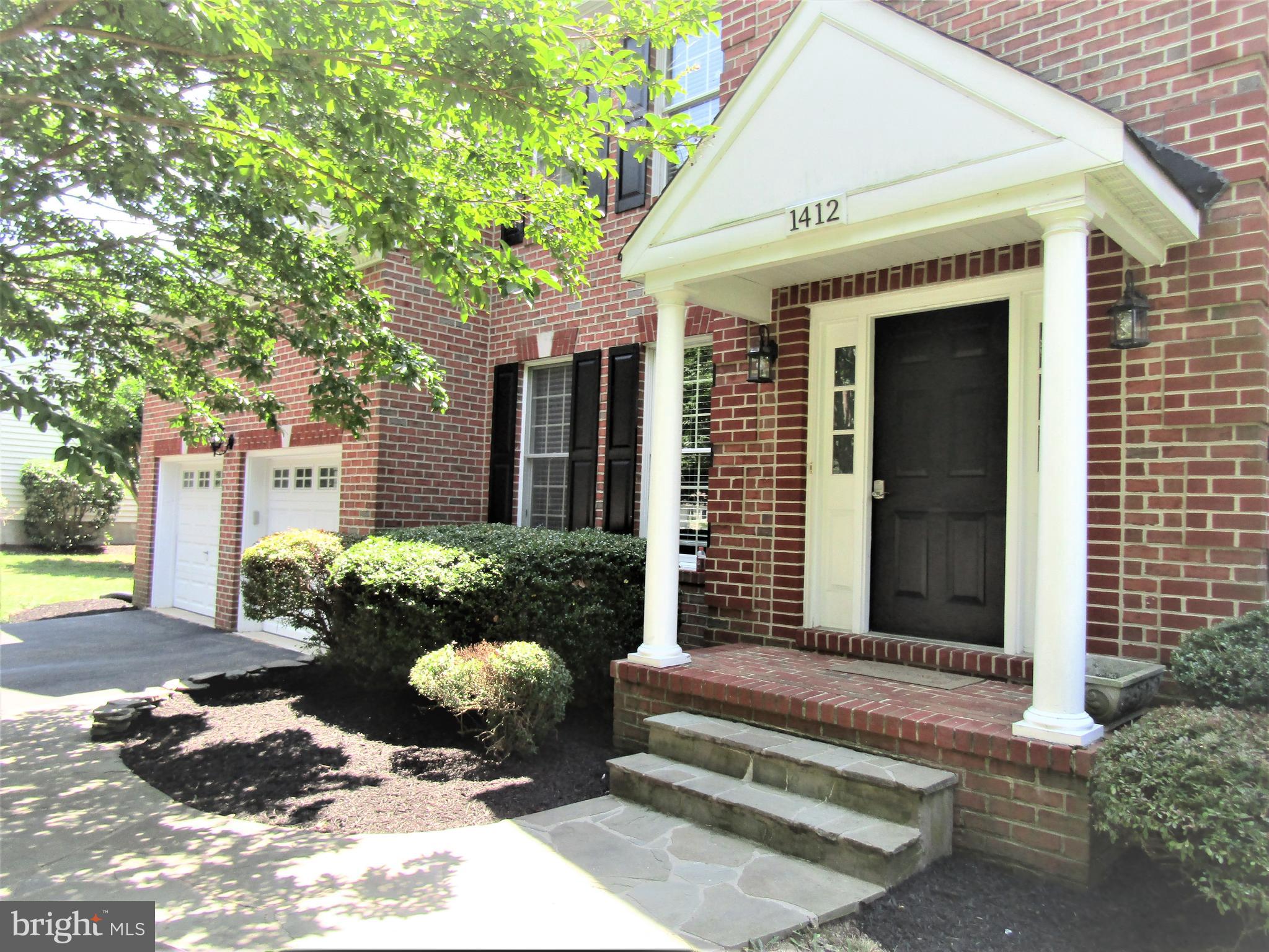 1412 Bay Head Road Annapolis, MD 21409 - Photo 45 of 52 Beautiful Front Entrance