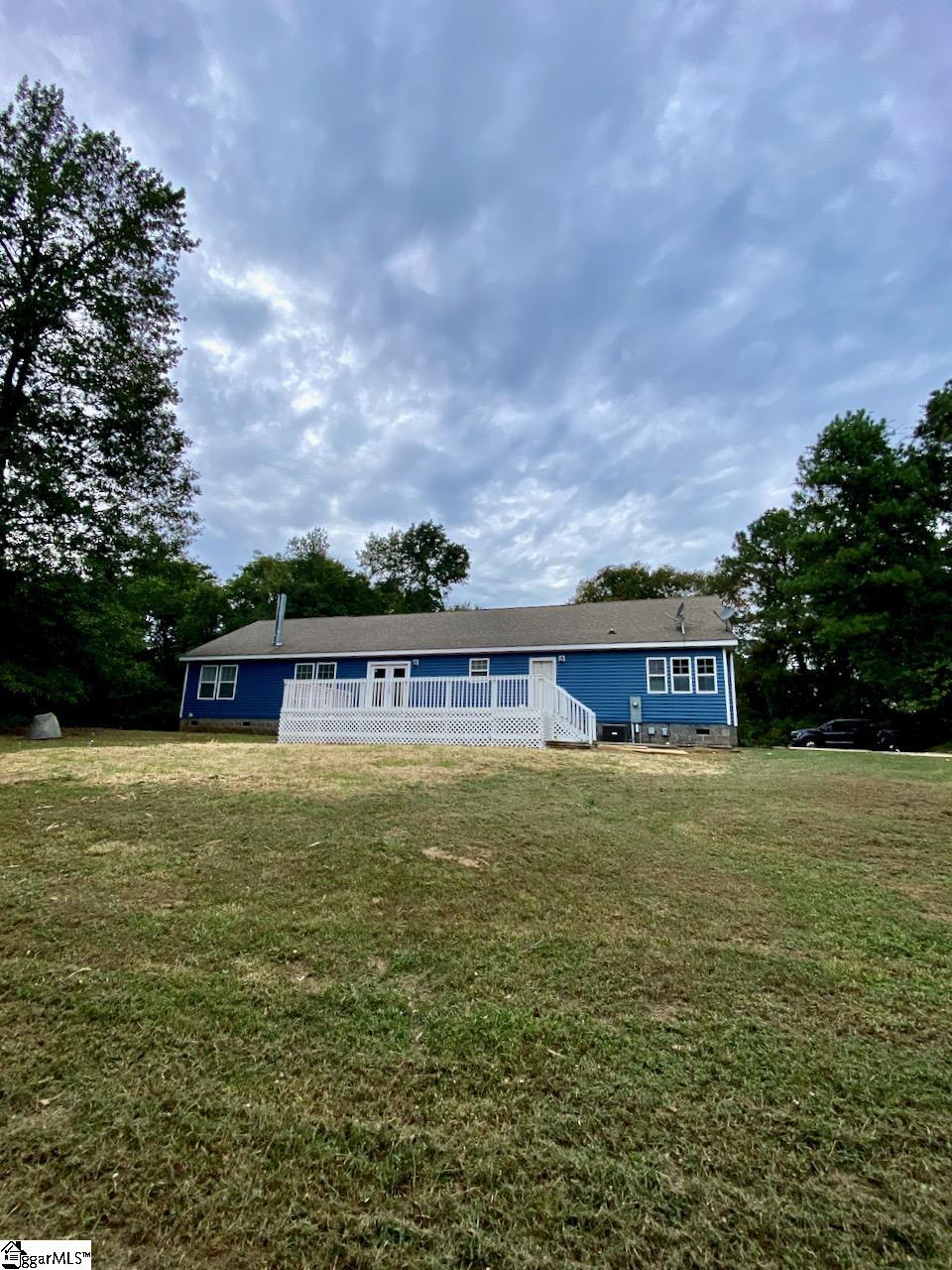 12474 Neeley Ferry Road Waterloo, SC 29384 - Photo 4 of 32