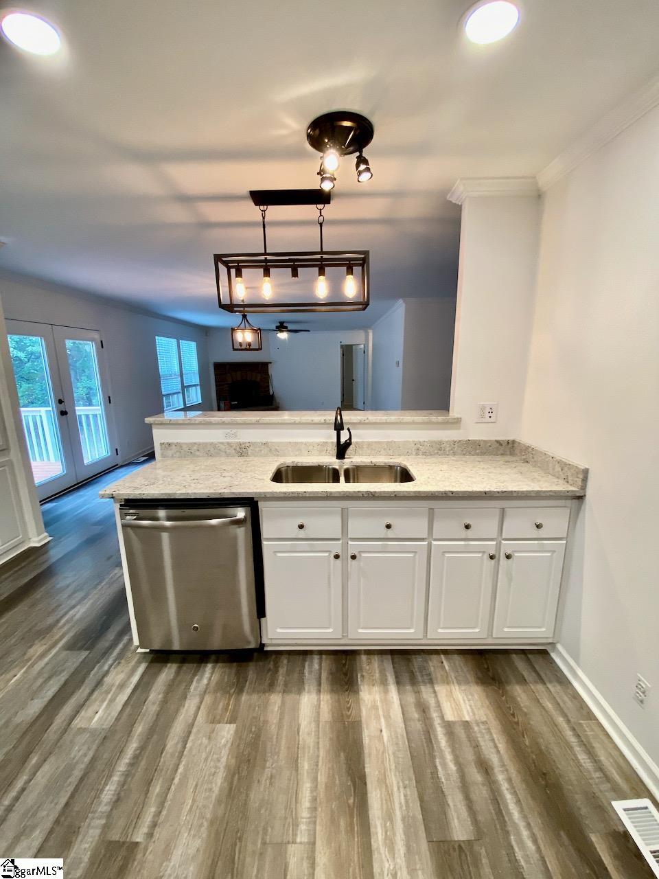 12474 Neeley Ferry Road Waterloo, SC 29384 - Photo 7 of 32
