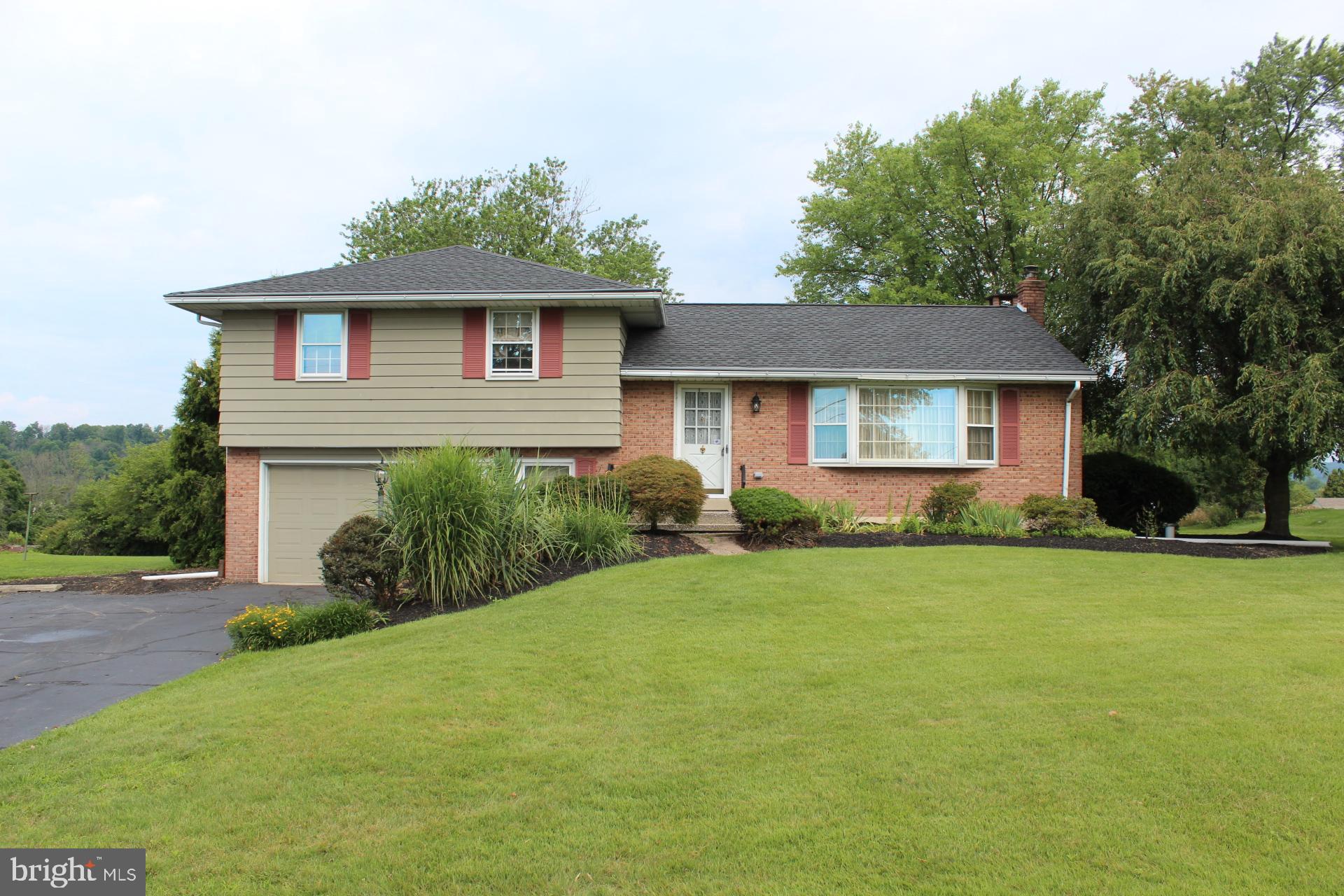 1663 County Line Road Bechtelsville, PA 19505 - Photo 1 of 37 Gallery Image 1