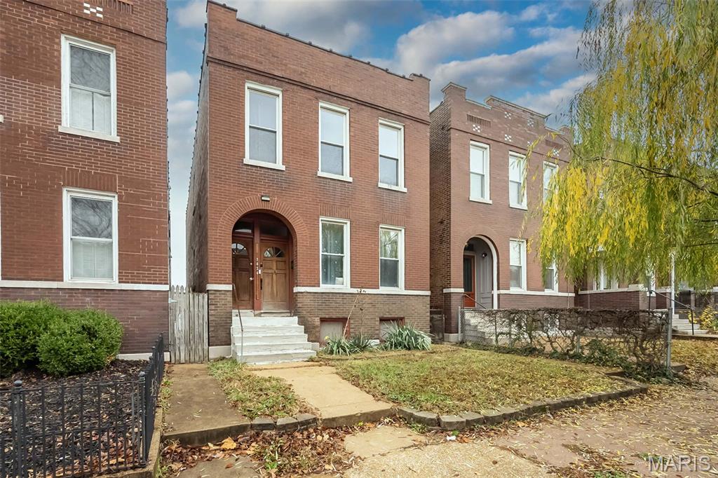 2626 Minnesota Avenue St. Louis, MO 63118 - Photo 2 of 33