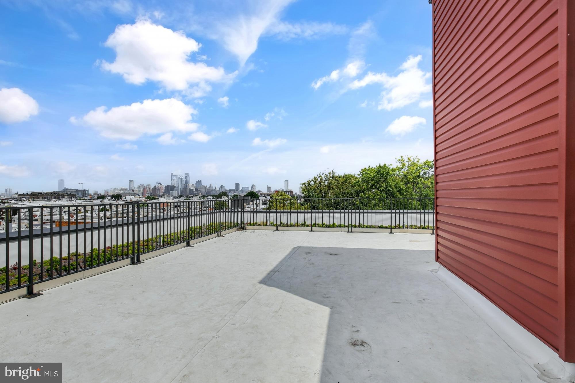 1701 South 4th Street, Unit 407 Philadelphia, PA 19148 - Photo 19 of 31 a view of a terrace