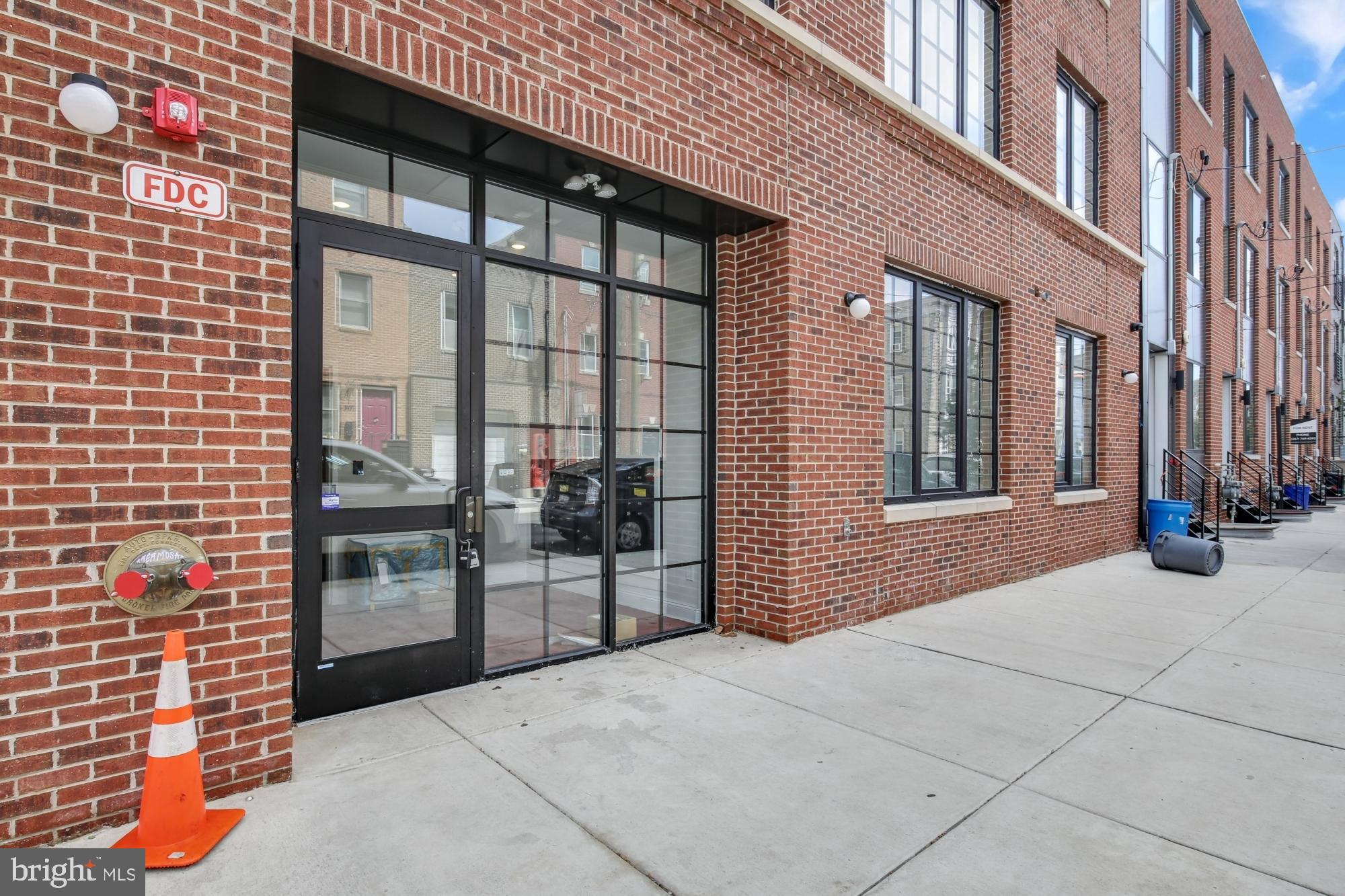 1701 South 4th Street, Unit 407 Philadelphia, PA 19148 - Photo 23 of 31 a balcony view with a outdoor space