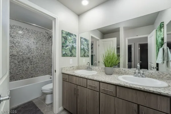 $490,000 | 3831 Berenices Avenue, North Las Vegas, NV 89084