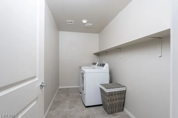 $490,000 | 3831 Berenices Avenue, North Las Vegas, NV 89084