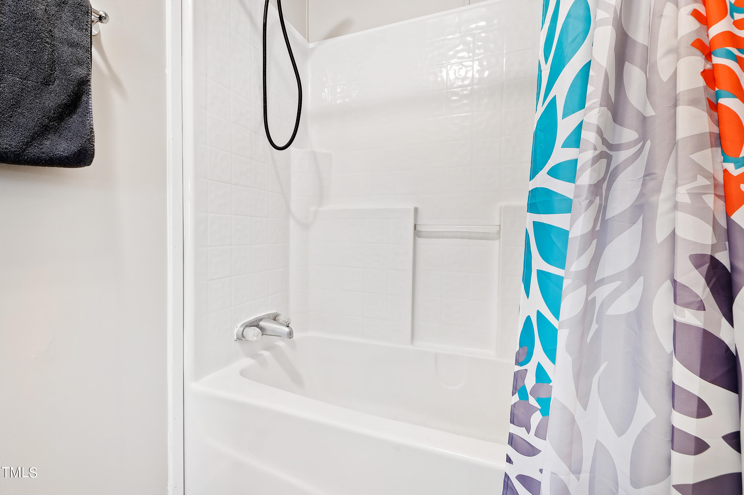 10976 Highway 222 Middlesex, NC 27557 - Photo 26 of 42 BAthroom 5