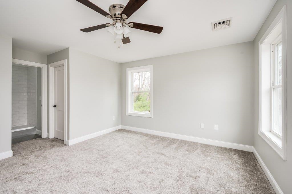 10 Coleman Street Rochester, NH 03867 - Photo 14 of 26