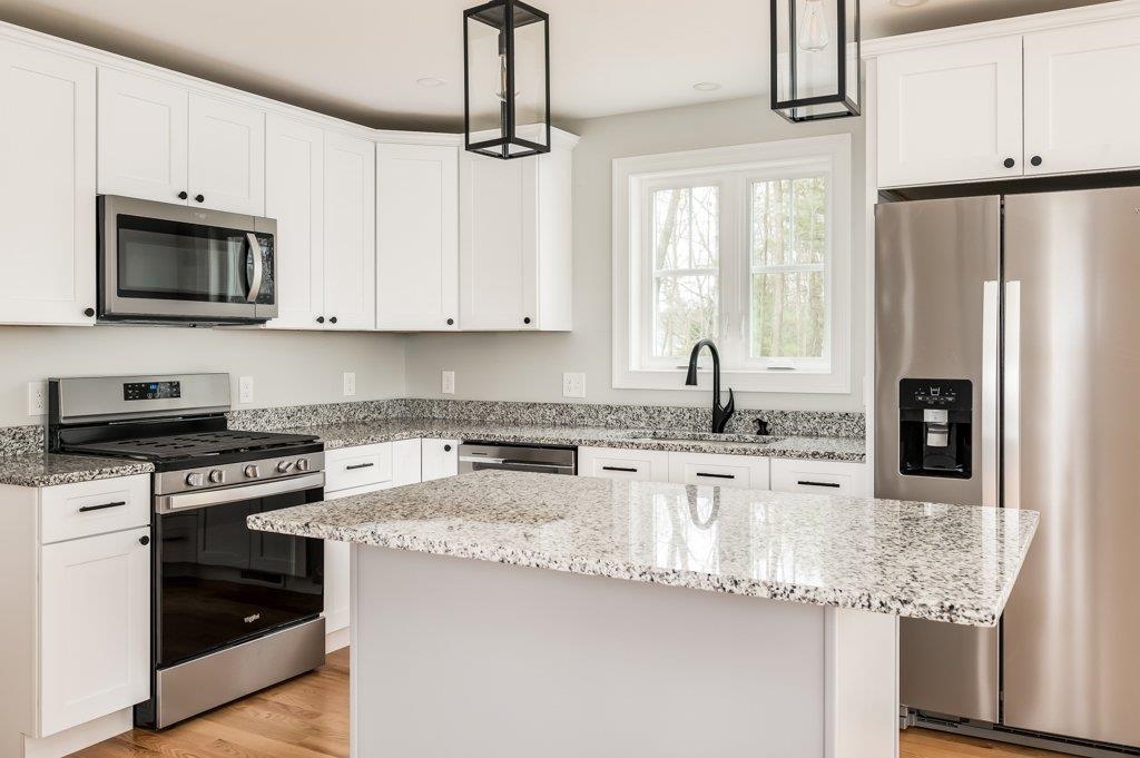 10 Coleman Street Rochester, NH 03867 - Photo 20 of 26