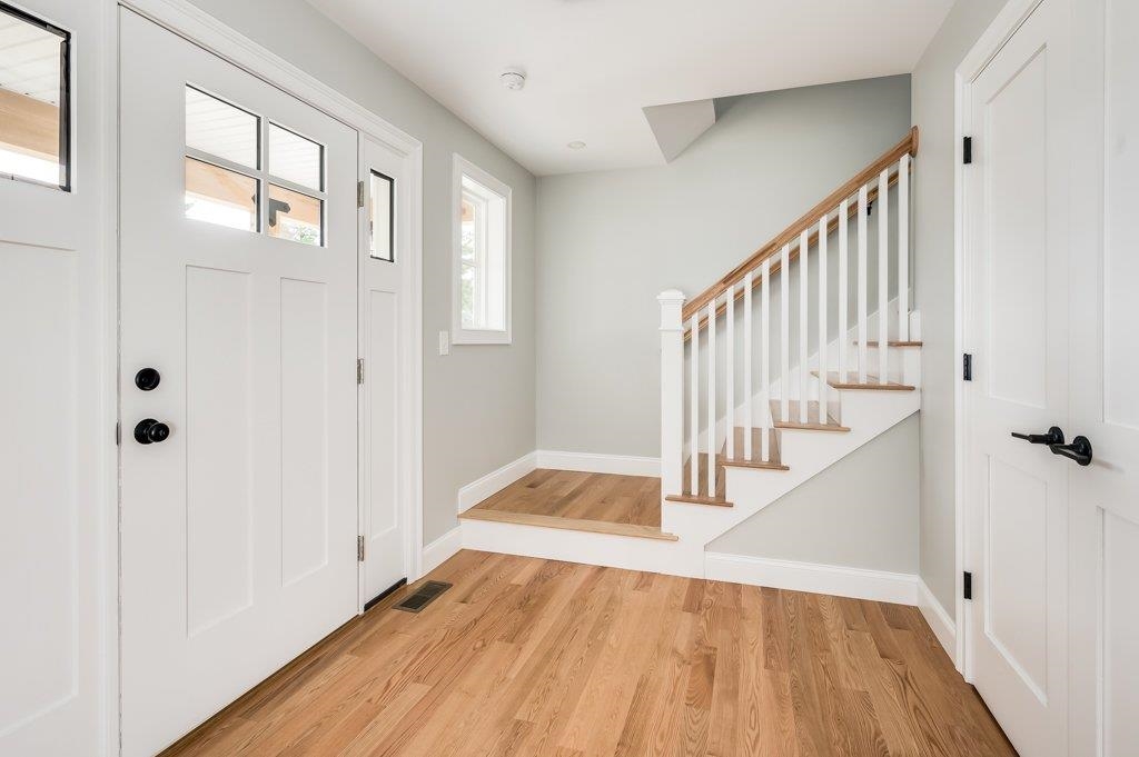 10 Coleman Street Rochester, NH 03867 - Photo 4 of 26