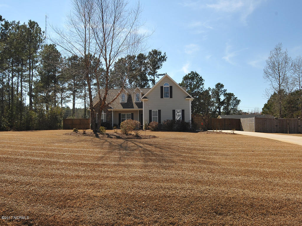 207 Contrail Dr.-large yard direct front