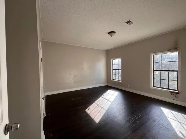 $129,900 | 1694 Walker Avenue, Memphis, TN 38114