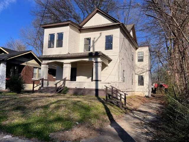 $129,900 | 1694 Walker Avenue, Memphis, TN 38114