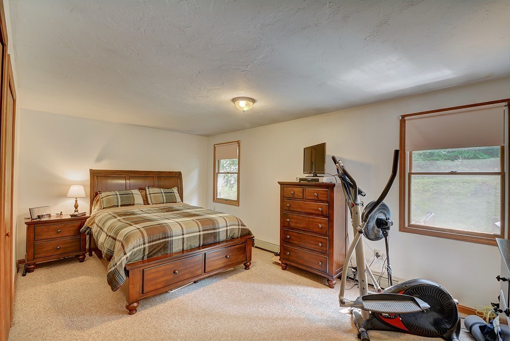 88 Vinton Road Holland, MA 01521 - Photo 11 of 13