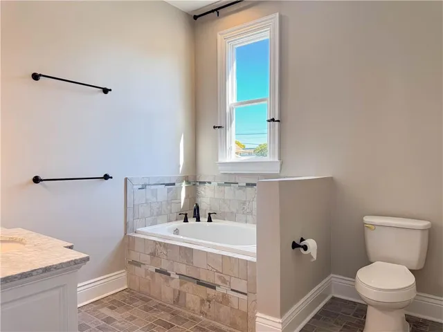 $4,500 | 3141 Laurel Street, New Orleans, LA 70115