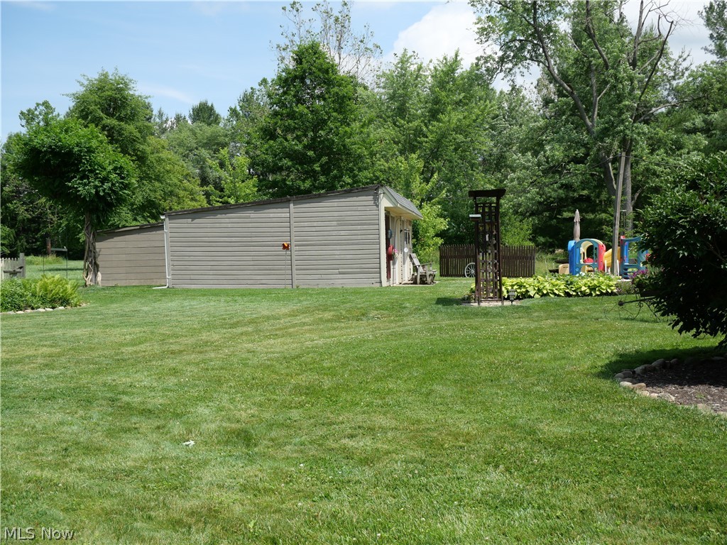 37460 Giles Road Grafton, OH 44044 - Photo 29 of 31