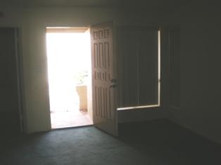 97 North Cooper Road, Unit 98 Chandler, AZ 85225 - Photo 5 of 8 living room vew 2
