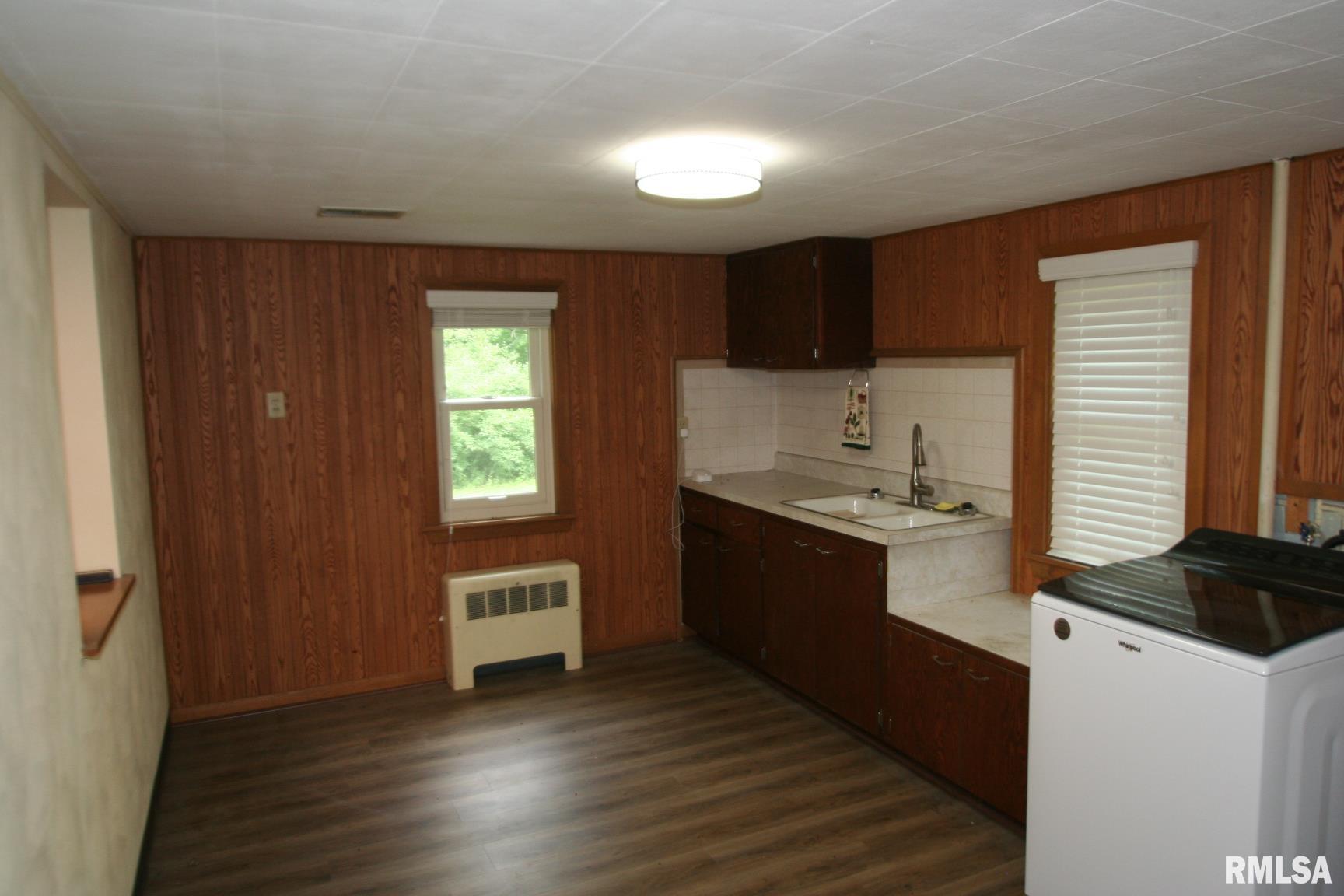 29724 Allentown Road Mackinaw, IL 61755 - Photo 23 of 42