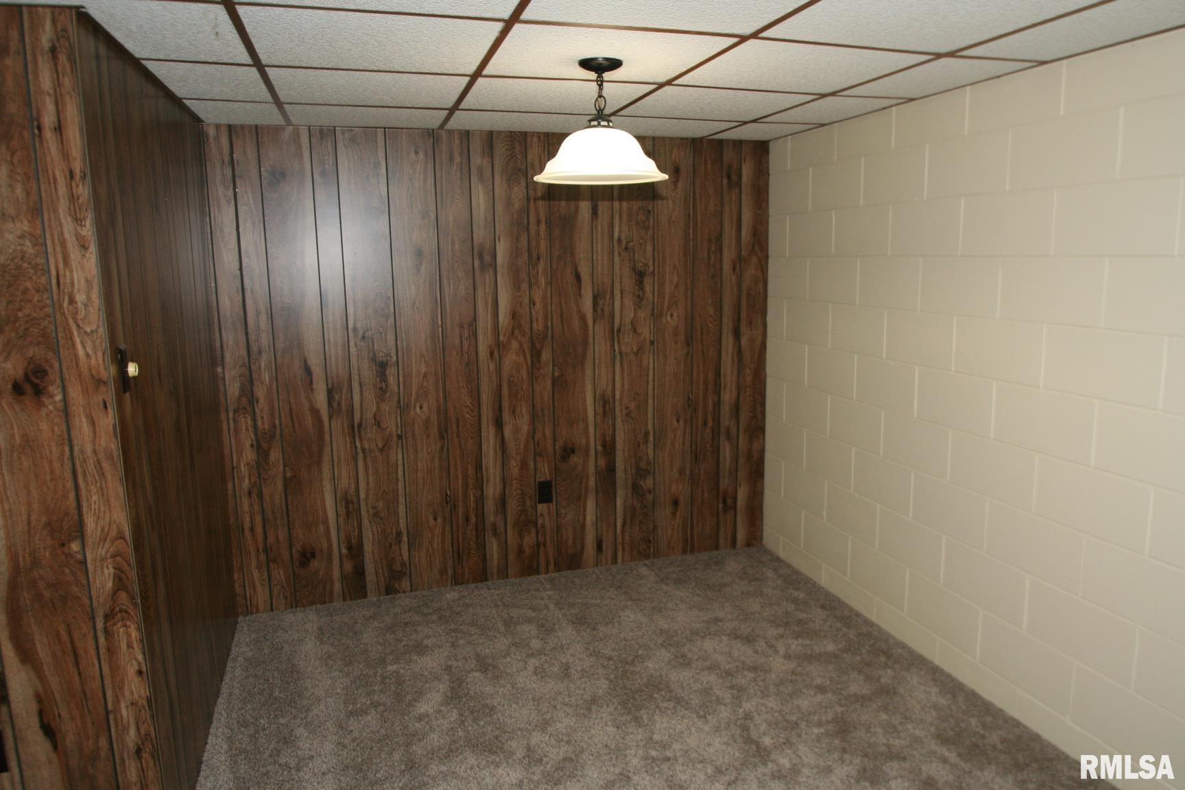 29724 Allentown Road Mackinaw, IL 61755 - Photo 30 of 42