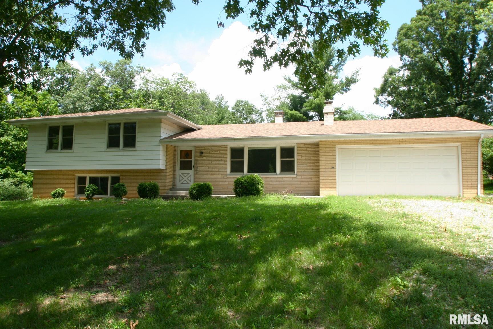 29724 Allentown Road Mackinaw, IL 61755 - Photo 32 of 42