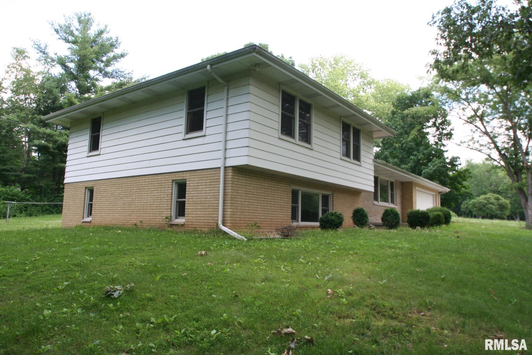 29724 Allentown Road Mackinaw, IL 61755 - Photo 34 of 42