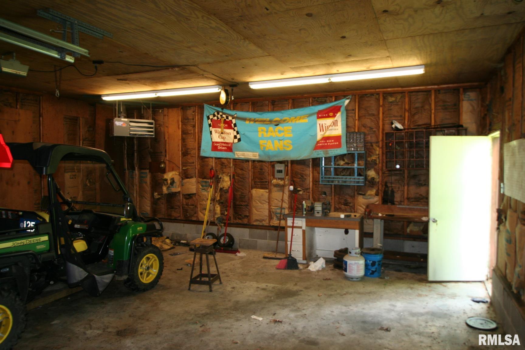 29724 Allentown Road Mackinaw, IL 61755 - Photo 39 of 42