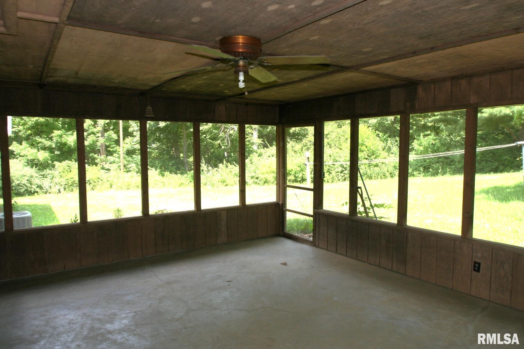 29724 Allentown Road Mackinaw, IL 61755 - Photo 6 of 42