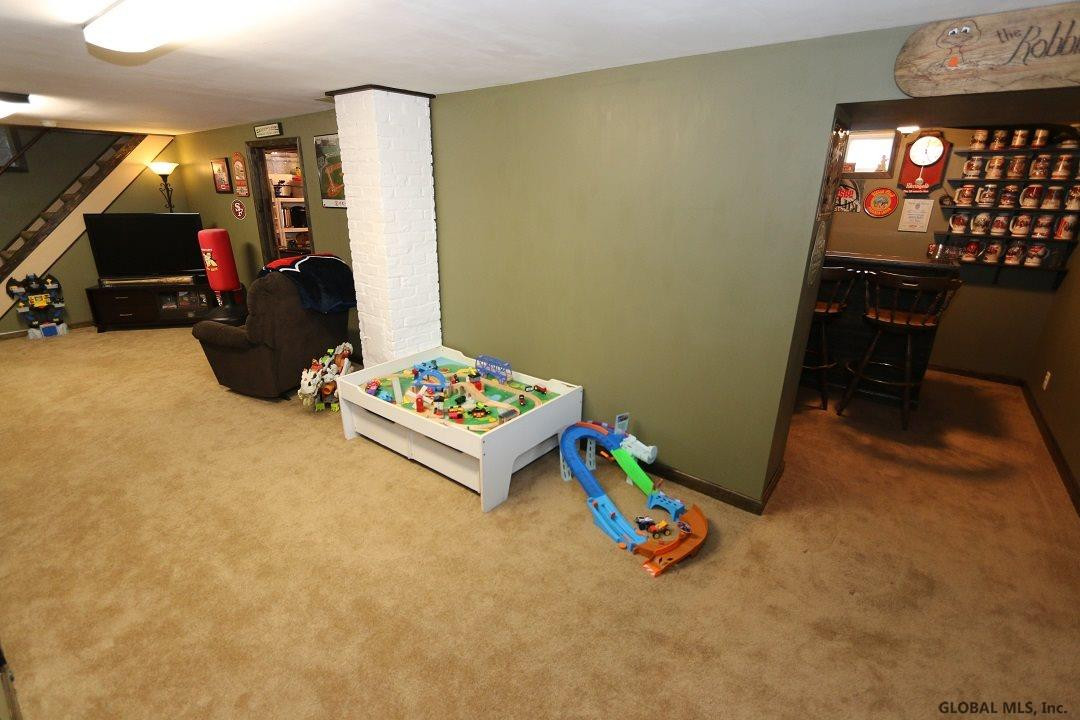 1135 Fort Hunter Road Rotterdam, NY 12303 - Photo 14 of 21 Photo 14