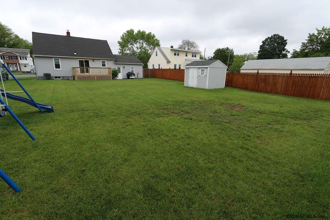 1135 Fort Hunter Road Rotterdam, NY 12303 - Photo 18 of 21 Photo 19