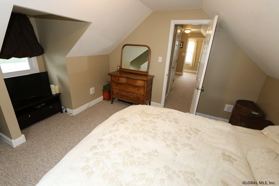 1135 Fort Hunter Road Rotterdam, NY 12303 - Photo 8 of 21 Photo 8