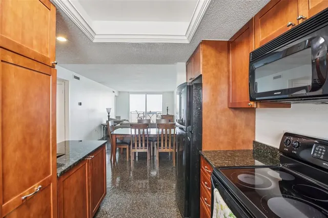 $375,000 | 9 Haig Place, Unit 704, Dunedin, FL 34698