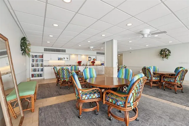 $375,000 | 9 Haig Place, Unit 704, Dunedin, FL 34698