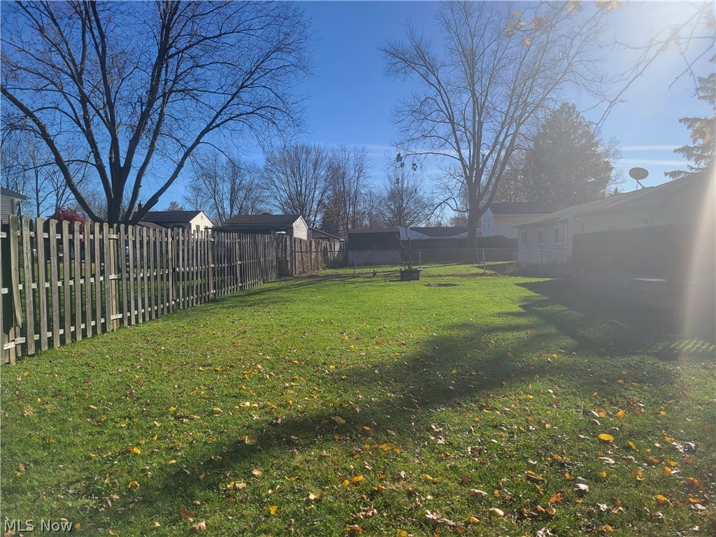 5669 Jaycox Road North Ridgeville, OH 44039 - Photo 13 of 34