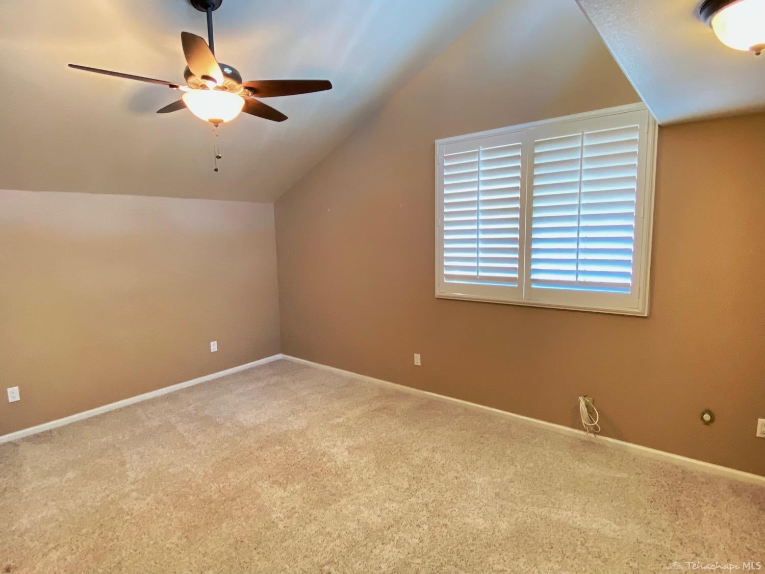 21400 Old Town Road Tehachapi, CA 93561 - Photo 37 of 55 Gallery Image 37