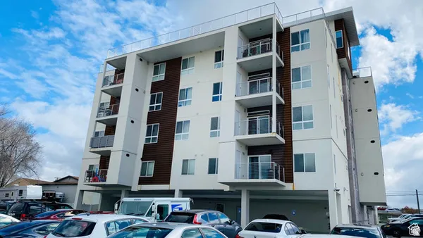 $293,900 | 2101 North Main Street, Unit 205, Sunset, UT 84015