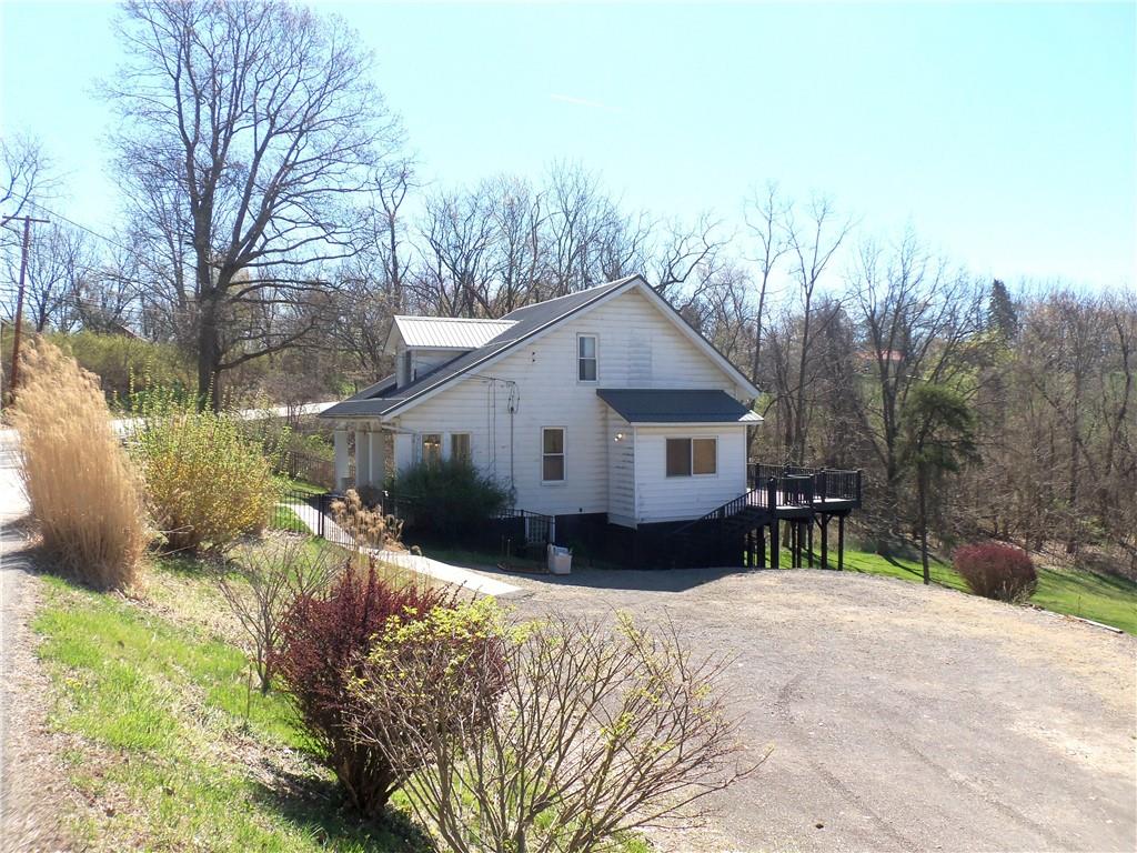 28 Linden Road Canonsburg, PA 15317 - Photo 2 of 23 Gallery Image 2