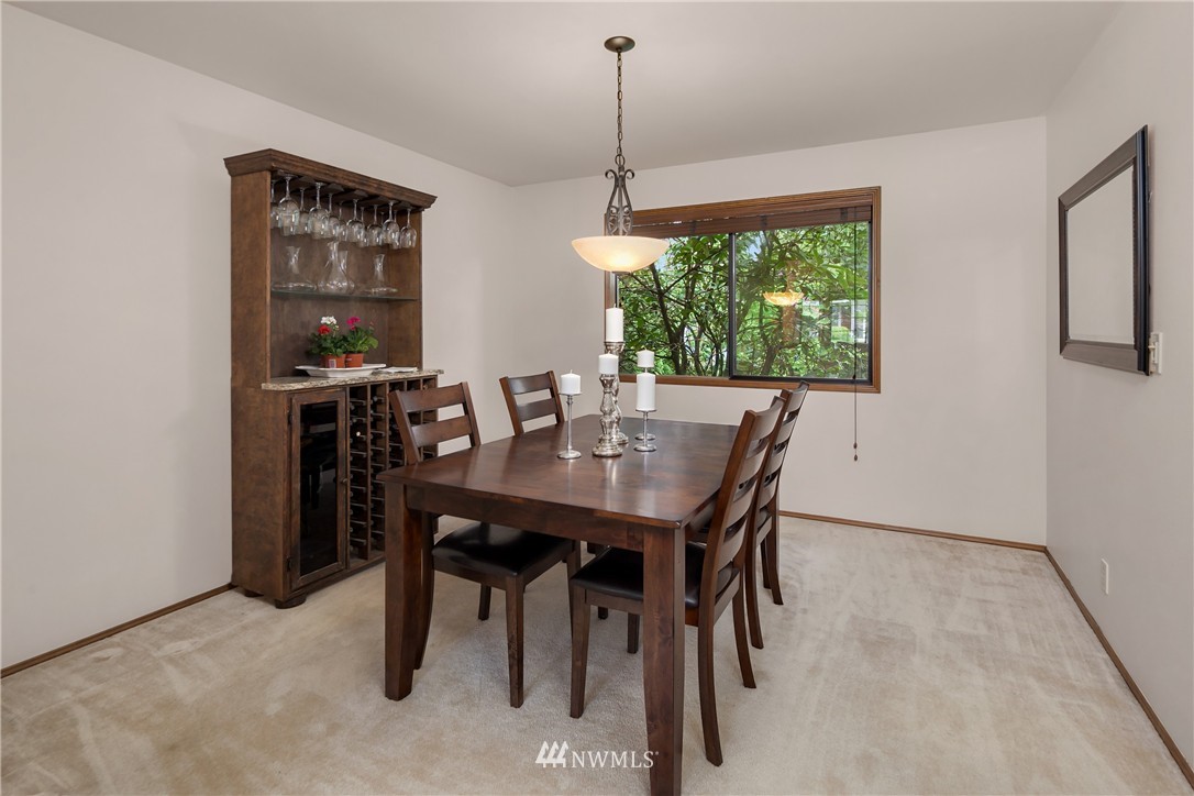 5054 Northeast 23rd Street Renton, WA 98059 - Photo 4 of 18
