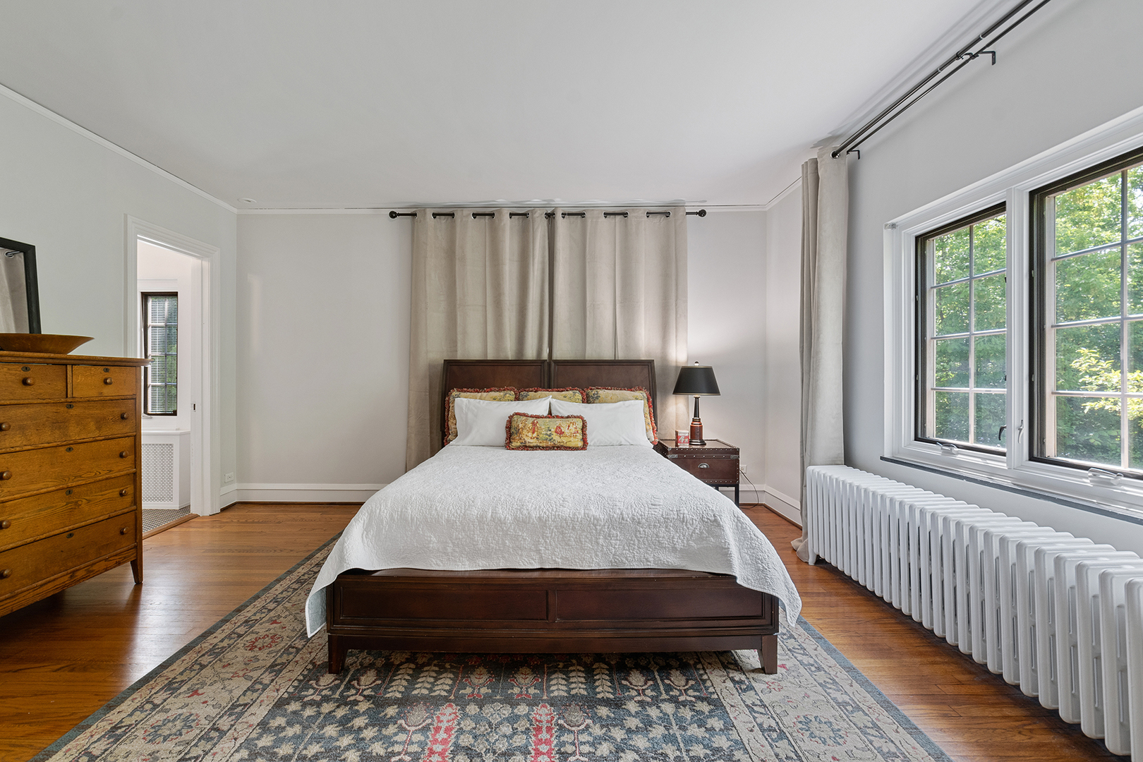 833 Kimball Road Highland Park, IL 60035 - Photo 18 of 29 a bedroom with bed and window