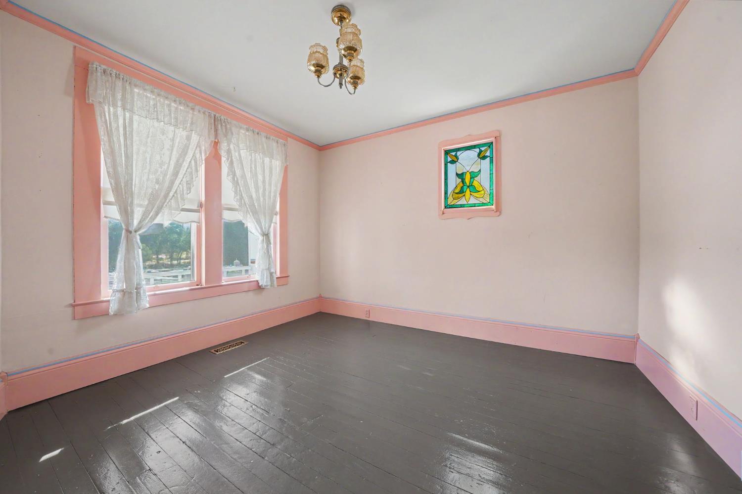 415 Church Street Jackson, CA 95642 - Photo 7 of 21 Bedroom 1