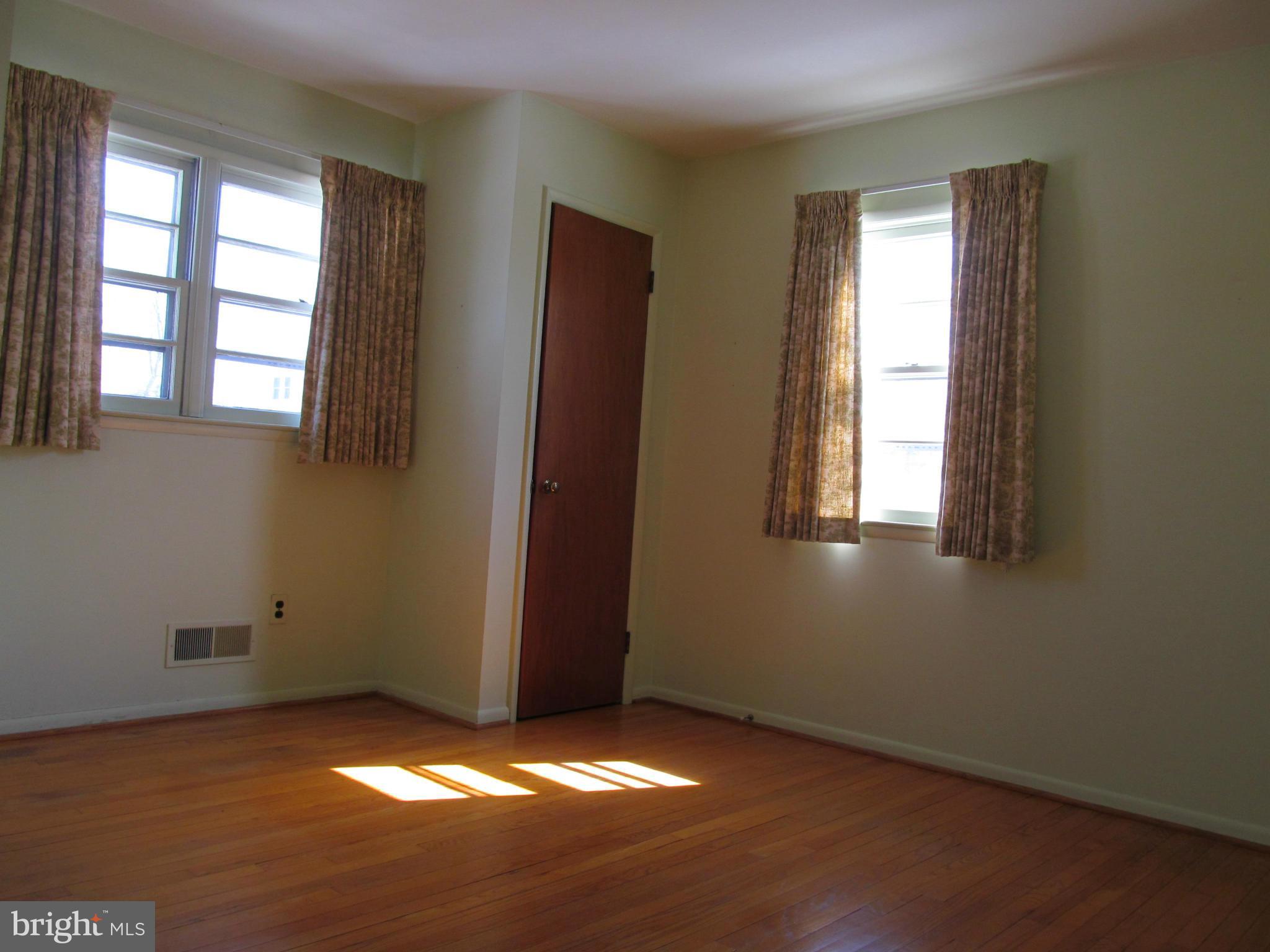 1824 Ridgewick Road Glen Burnie, MD 21061 - Photo 7 of 19 Bedroom