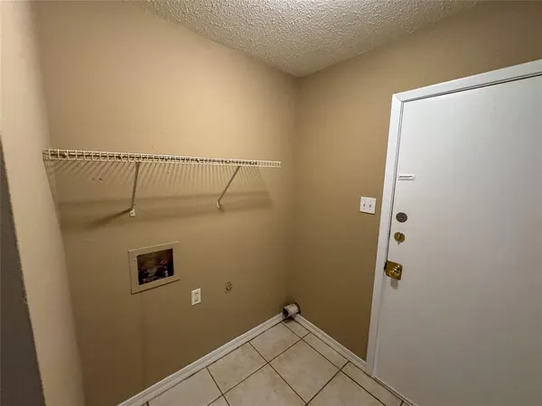 $1,300 | 1526 West Elm Street, Denison, TX 75020