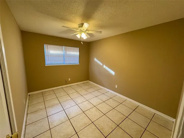 $1,300 | 1526 West Elm Street, Denison, TX 75020