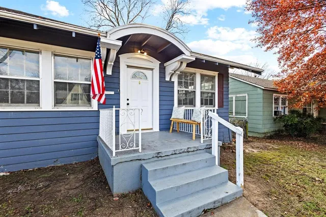 $179,900 | 1310 West Morton Street, Denison, TX 75020