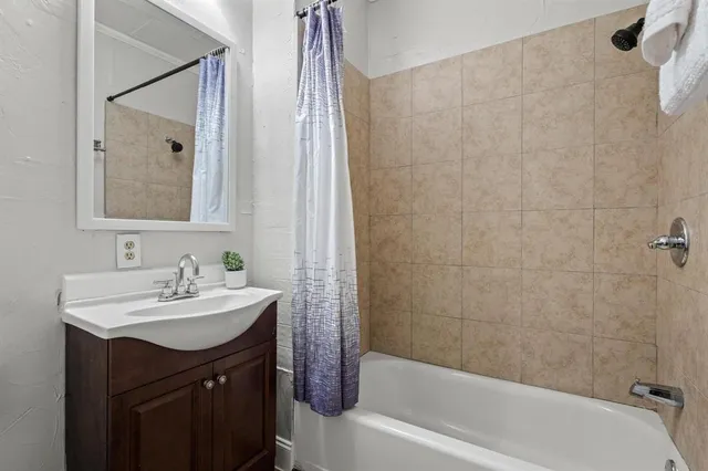 $179,900 | 1310 West Morton Street, Denison, TX 75020