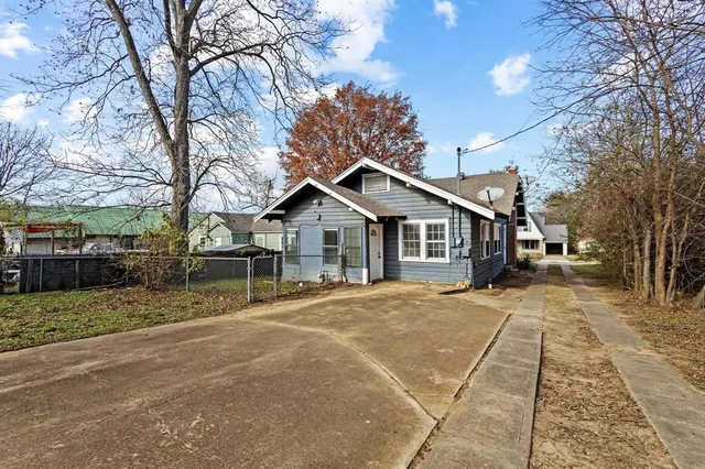 $179,900 | 1310 West Morton Street, Denison, TX 75020