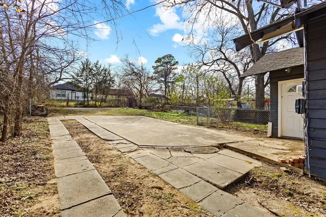 $179,900 | 1310 West Morton Street, Denison, TX 75020