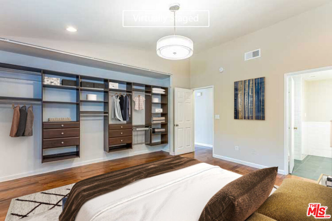 2 Tortoise Shell Irvine, CA 92604 - Photo 3 of 27 a bedroom with a bed and dresser